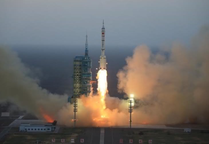 Statek kosmiczny Shenzhou 11 już w kosmosie