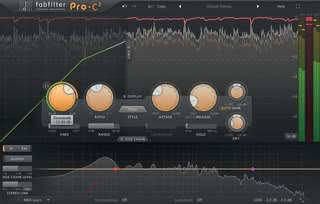 Przykładowe ustawienie kompresji masteringowej z wykorzystaniem kompresora FabFilter Pro-C 2, oferującego m.in. wizualizację wprowadzanych zmian dynamiki.